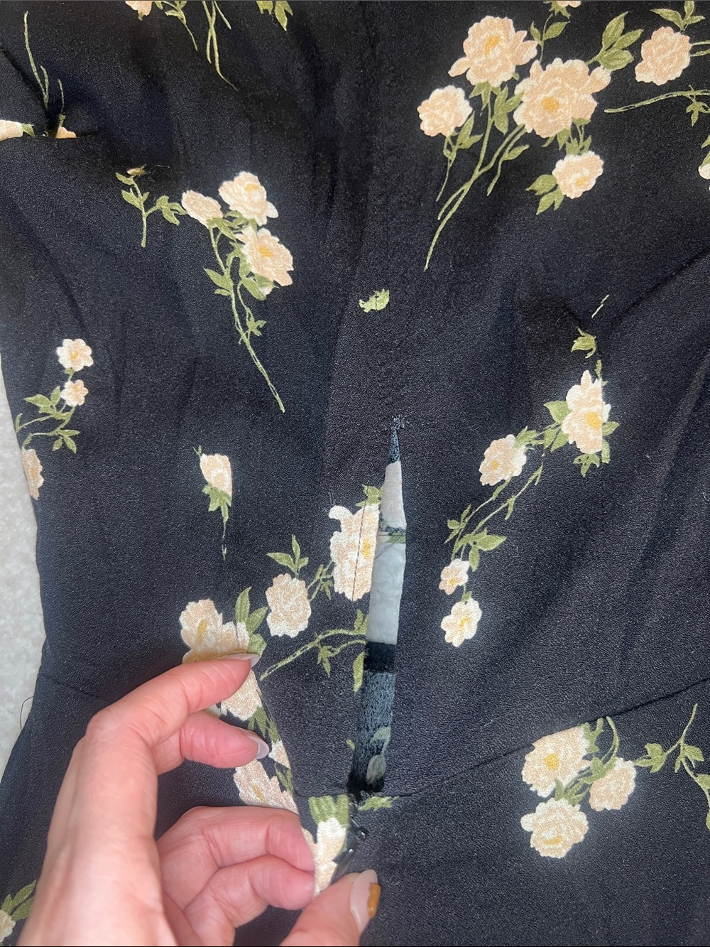 Reformation Black Floral Wrap Mini Dress Romantic Coquette Cottagecore Size 4 - Picture 10 of 11